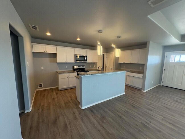 Foto del edificio - 8530 11th St