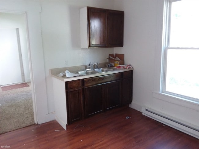 Foto del edificio - 918 W Calhoun St