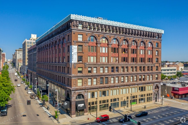 Building Photo - Bogen Lofts Apartments