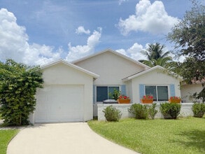 Building Photo - 9112 Pine Springs Dr