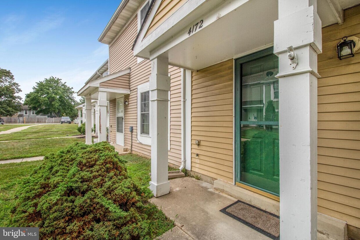 4172 Bluebird Dr, Waldorf, MD 20603 Townhome Rentals in Waldorf MD