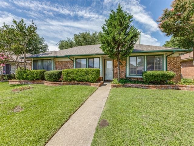 Building Photo - 2614 San Saba St