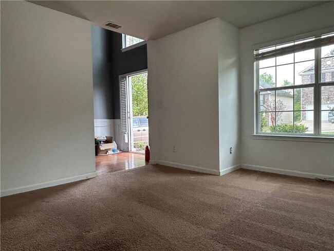 Building Photo - 1040 Baltic Way
