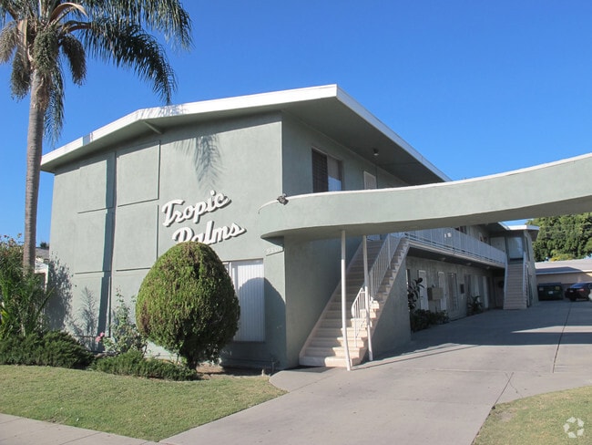 Building Photo - 9301 San Miguel Ave