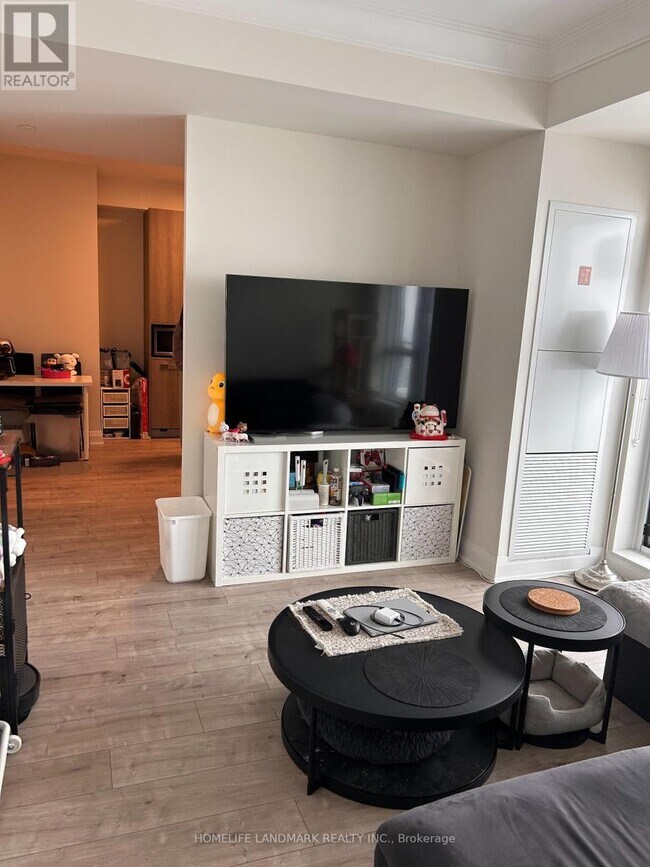 Photo du bâtiment - 18 Water Walk Dr