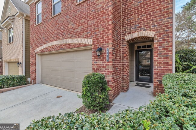 Building Photo - 1623 Trailview Way NE