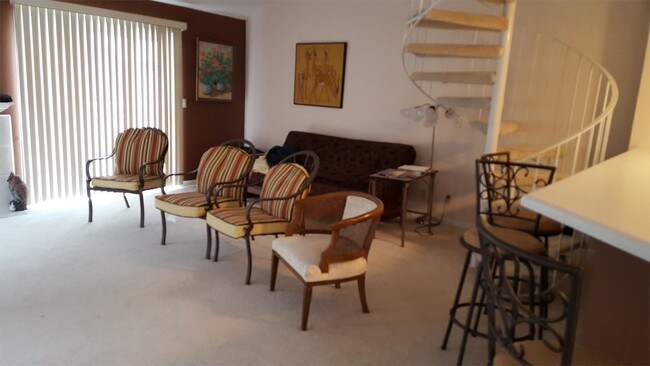 Foto del edificio - 2213 Landings Ln