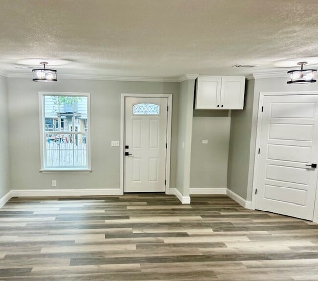 Building Photo - Ocean Springs 3 Bedroom