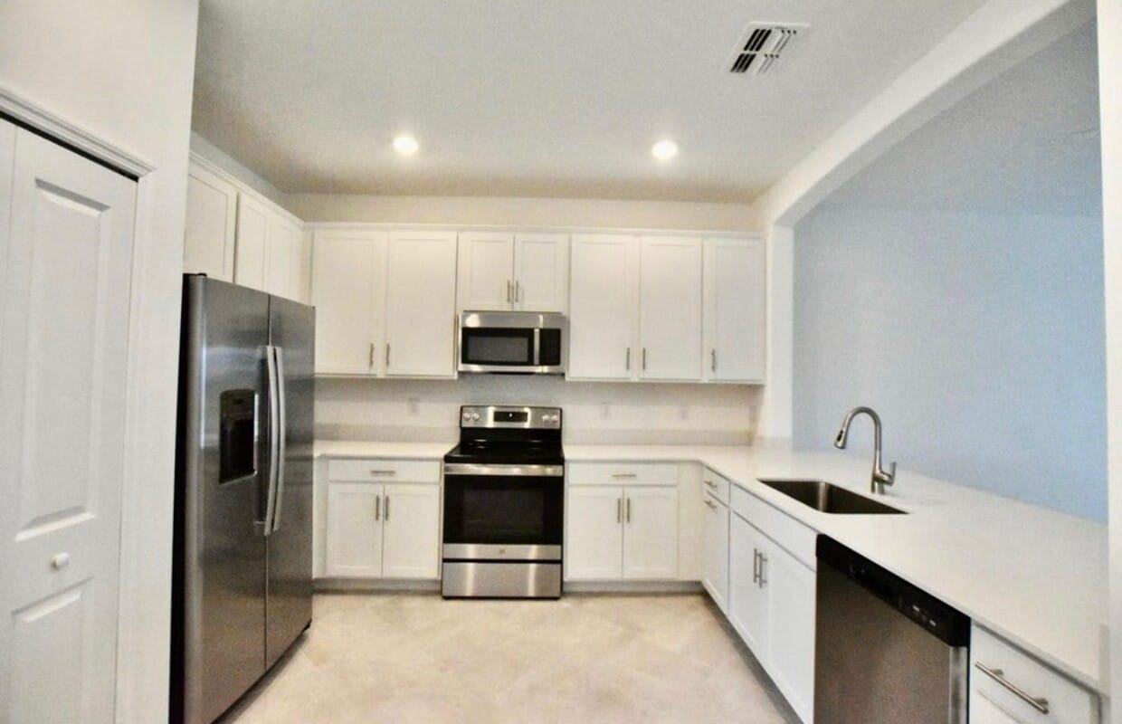 Primary Photo - ***BEAUTIFUL - ANNUAL RENTAL***NEWER CONST...