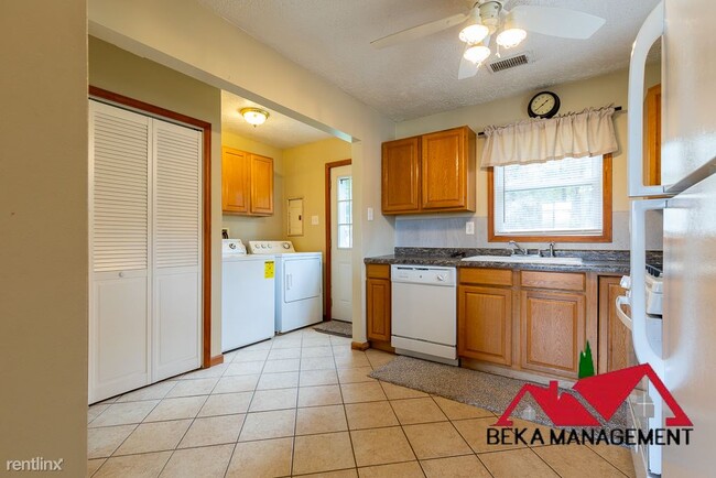 Foto del edificio - 2 br, 1 bath House - 3574 Merritt Lake Dr