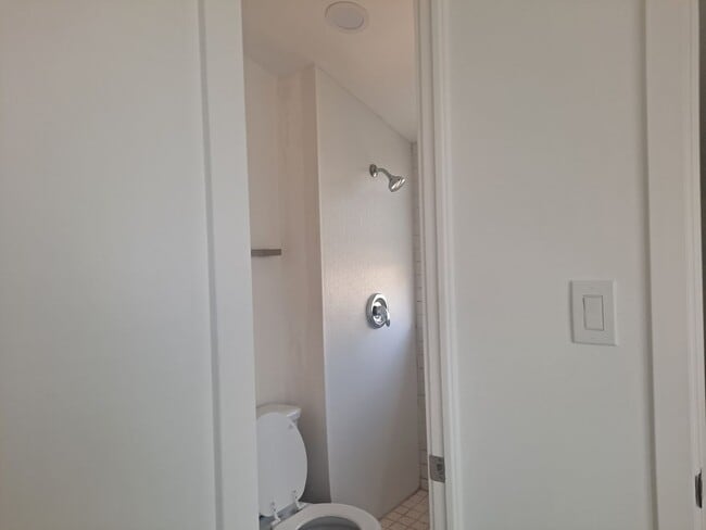 Foto del edificio - 401-405 Westbourne St