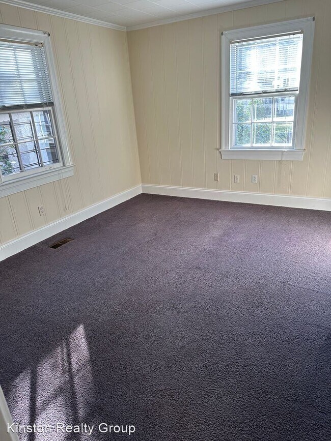 Building Photo - 4 br, 1 bath House - 1602 W. Washington