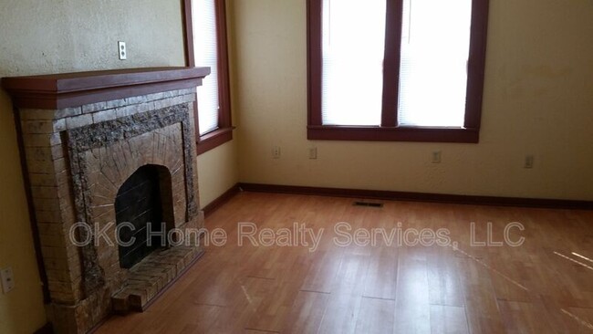Foto del edificio - 421 NW 26th St