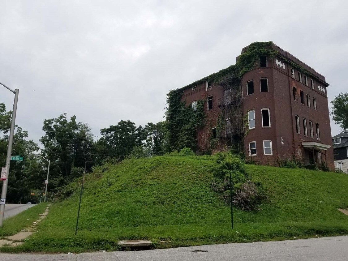 Foto del edificio - 3301 Elgin Ave