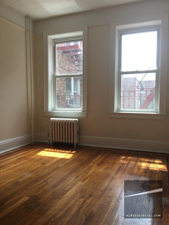 Foto del edificio - 3115 21st Ave