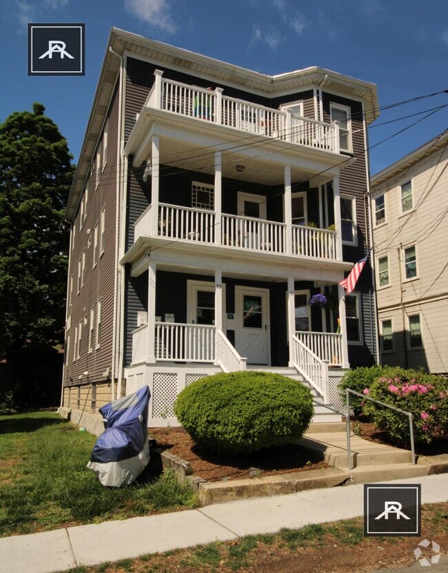 Building Photo - 55-55 Parker St