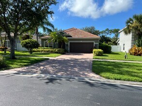 Building Photo - 2759 Orange Grove Trail