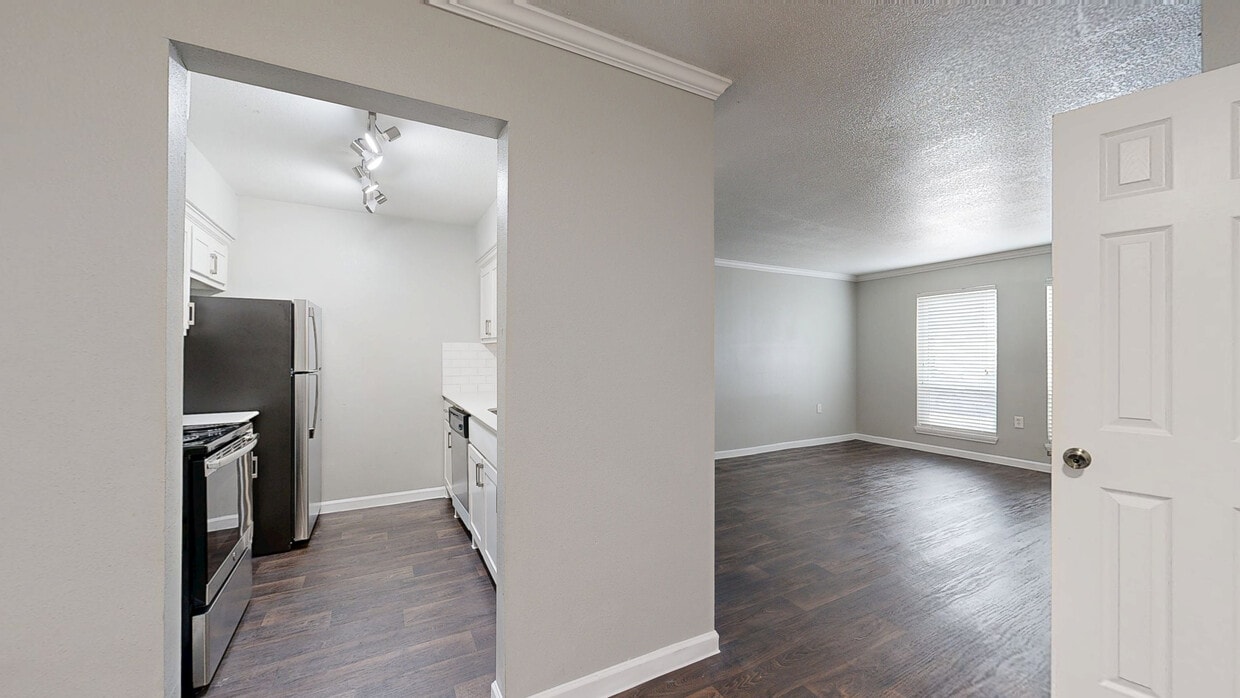 Photo - Weston Medical Center Apartments