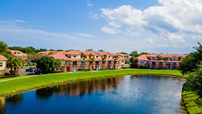 Building Photo - 2032 Alta Meadows Ln