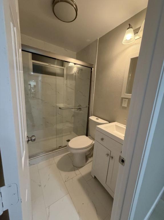 Foto del edificio - 12915 Morene St