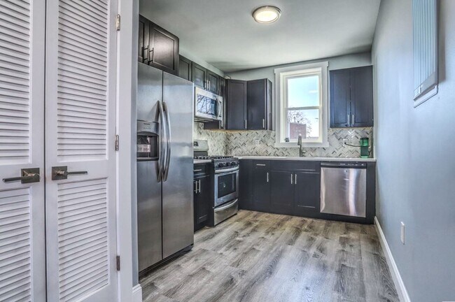 Foto del edificio - 97 Reservoir Ave