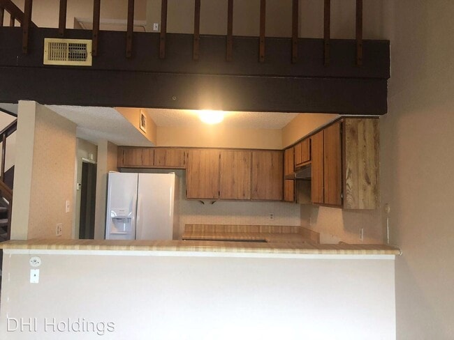 Building Photo - 2 br, 1.5 bath House - 12973 Wirevine Lane