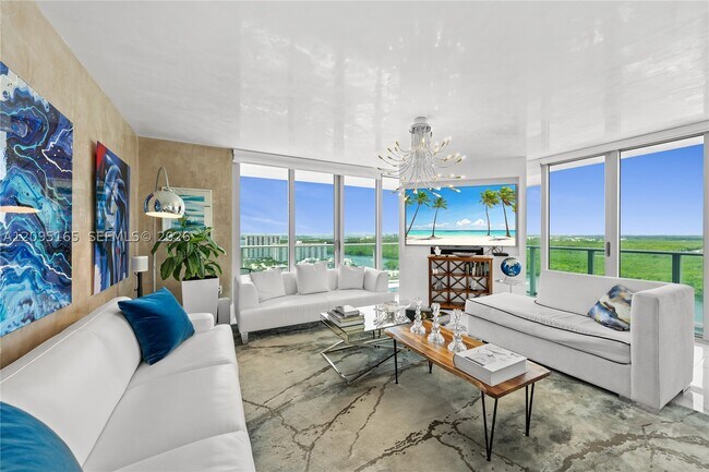 Foto del edificio - 330 Sunny Isles Blvd