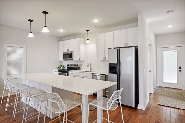 Foto del edificio - 1086 11th Ave SE