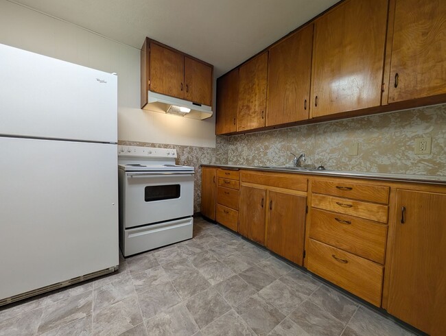 Building Photo - Nice 1 bed-1 bath apartment in Springfield