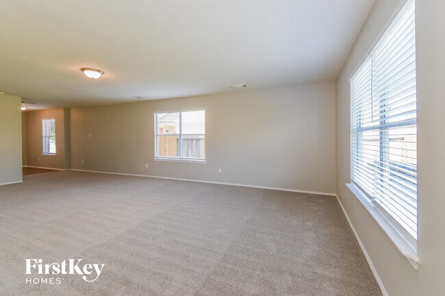 Foto del edificio - 14435 Brunswick Point Ln