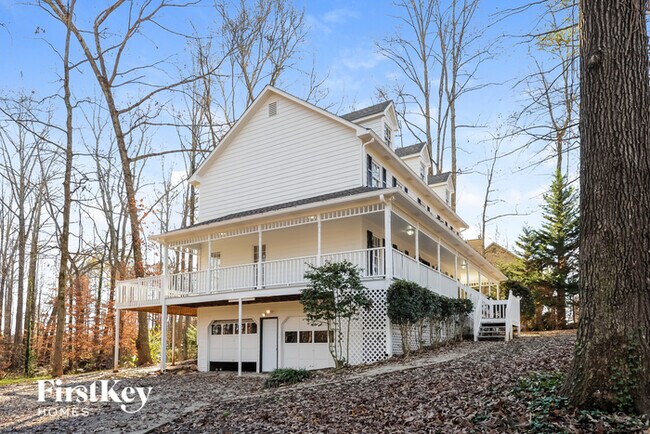 Building Photo - 1410 White Columns Blvd