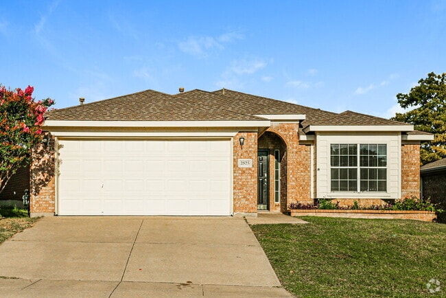 Building Photo - 2525 Concina Way