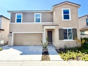 Building Photo - 36988 Camino Spgs Ave