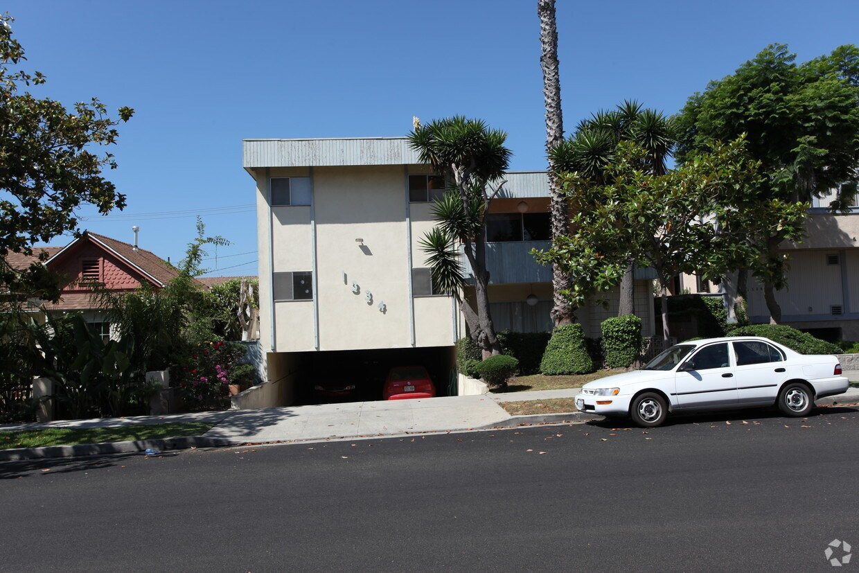 Foto del edificio - 1334 9th St