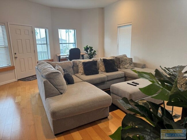 Building Photo - 77 Santa Isabel Blvd