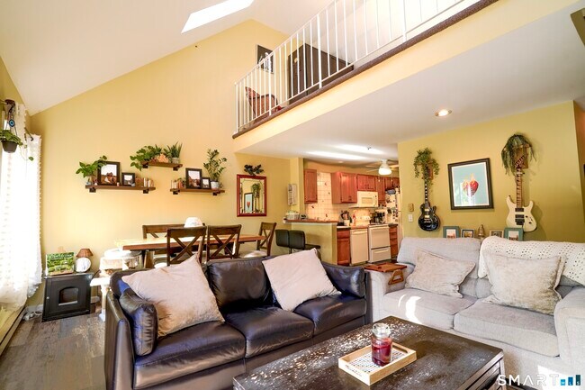 Foto del edificio - 1 Beaver Brook Rd