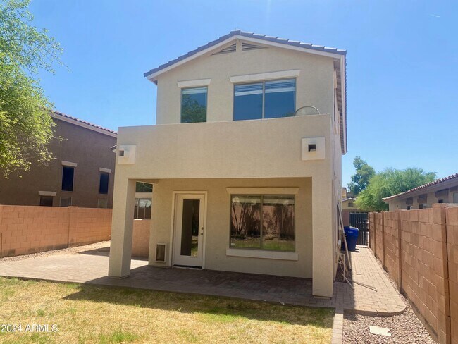 Foto del edificio - 4008 E Ironhorse Rd