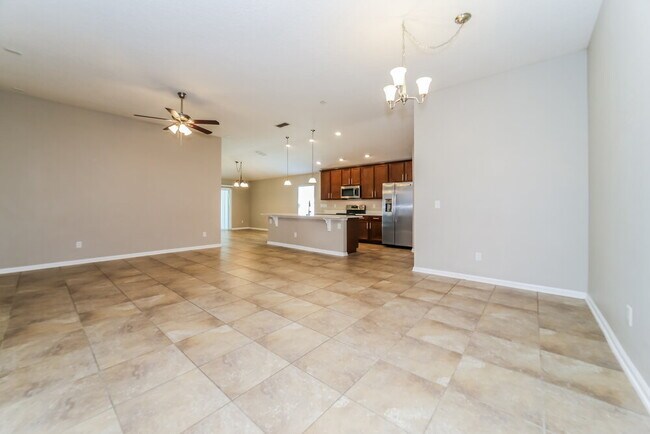 Foto del edificio - 15732 Tisons Bluff Rd