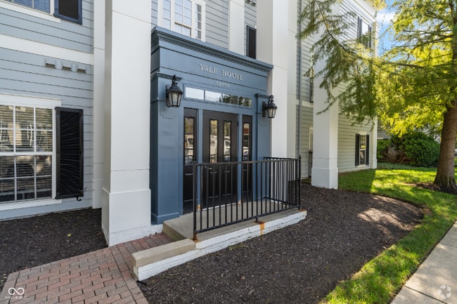 Building Photo - 12863 Tradd St