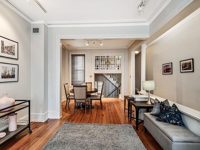 Foto del edificio - 413 S Carlisle St