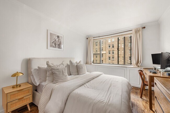 Foto del edificio - 130 W 79th St