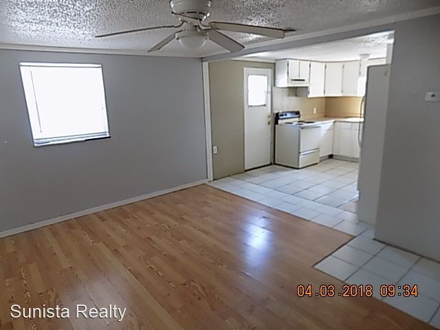 Building Photo - 1 br, 1 bath House - 4412 Plum Street