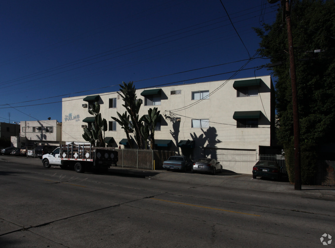 Building Photo - The Palms