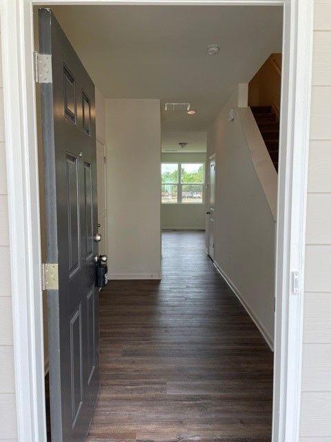 Foto del edificio - 241 Grand Central Wy