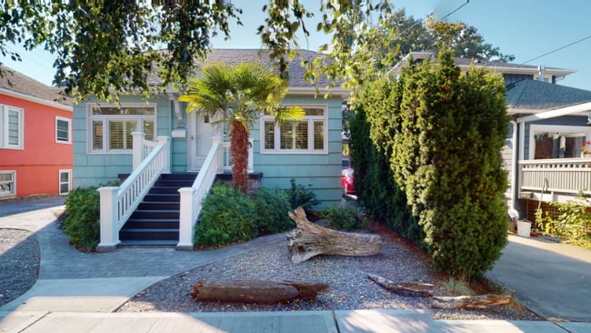 Building Photo - 2551 57th Ave SW