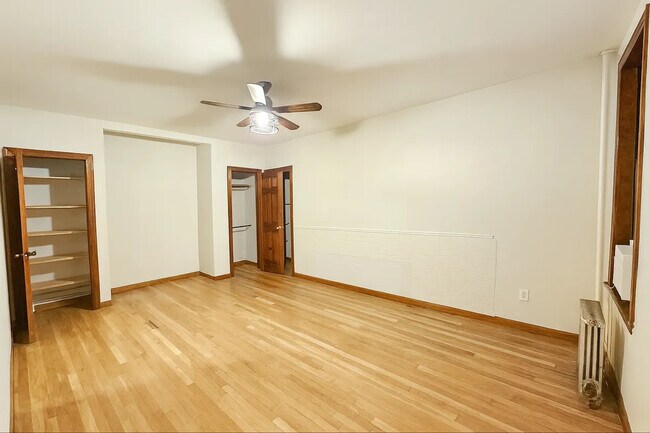 Foto del edificio - 2819 21st Ave