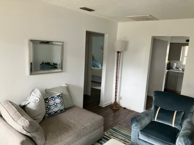 Photo - 2835 Vista Ln Townhome