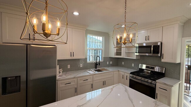 Foto del edificio - EPIC REA: Charming 2 Bed/ 1 Bath Home in O...