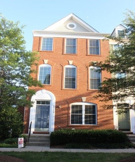 Building Photo - 42772 Hollingsworth Terrace