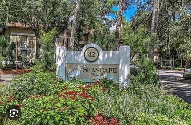 Foto del edificio - 42 S Forest Beach Dr